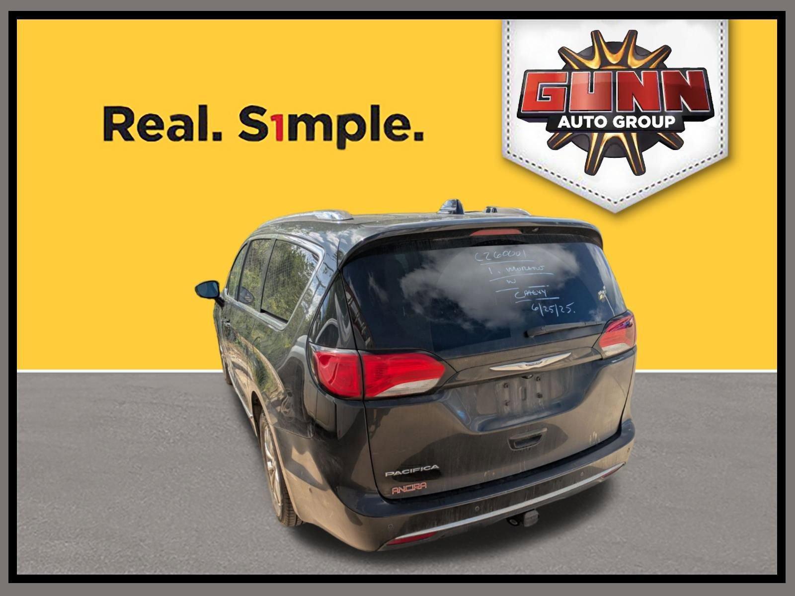2019 Chrysler Pacifica Vehicle Photo in SELMA, TX 78154-1460