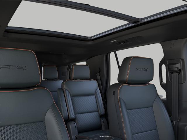 2025 GMC Yukon Vehicle Photo in GREEN BAY, WI 54303-3330