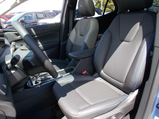 2026 Buick Encore GX Vehicle Photo in LOWELL, MA 01852-4336