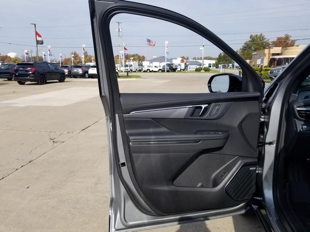 2025 Buick Enclave Vehicle Photo in ELYRIA, OH 44035-6349