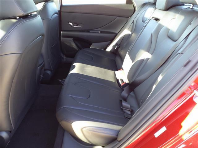 2025 Hyundai ELANTRA Vehicle Photo in Peoria, IL 61615