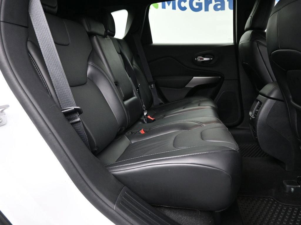 2020 Jeep Cherokee Vehicle Photo in Marion, IA 52302