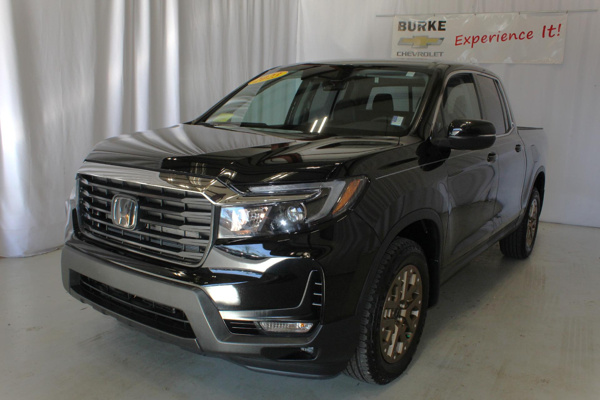 2023 Honda Ridgeline Vehicle Photo in NORTHAMPTON, MA 01060-1120