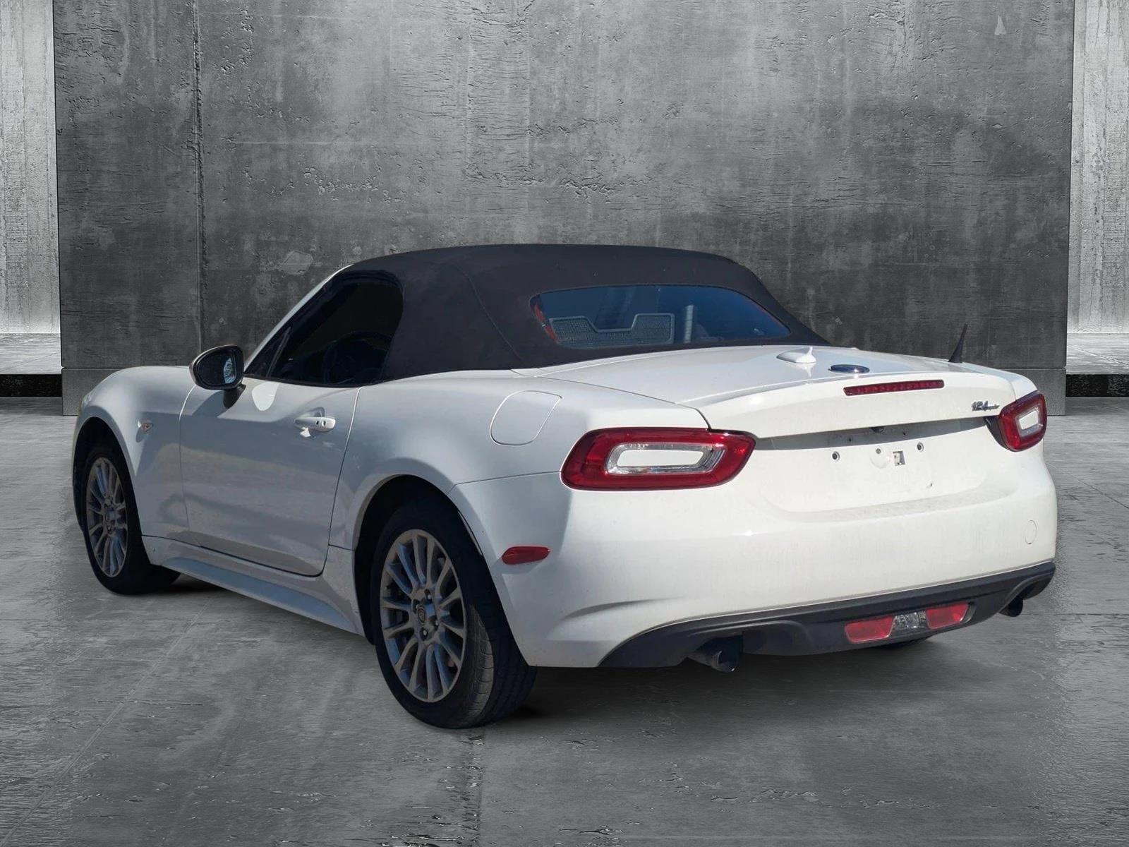 2020 FIAT 124 Spider Vehicle Photo in Sarasota, FL 34231