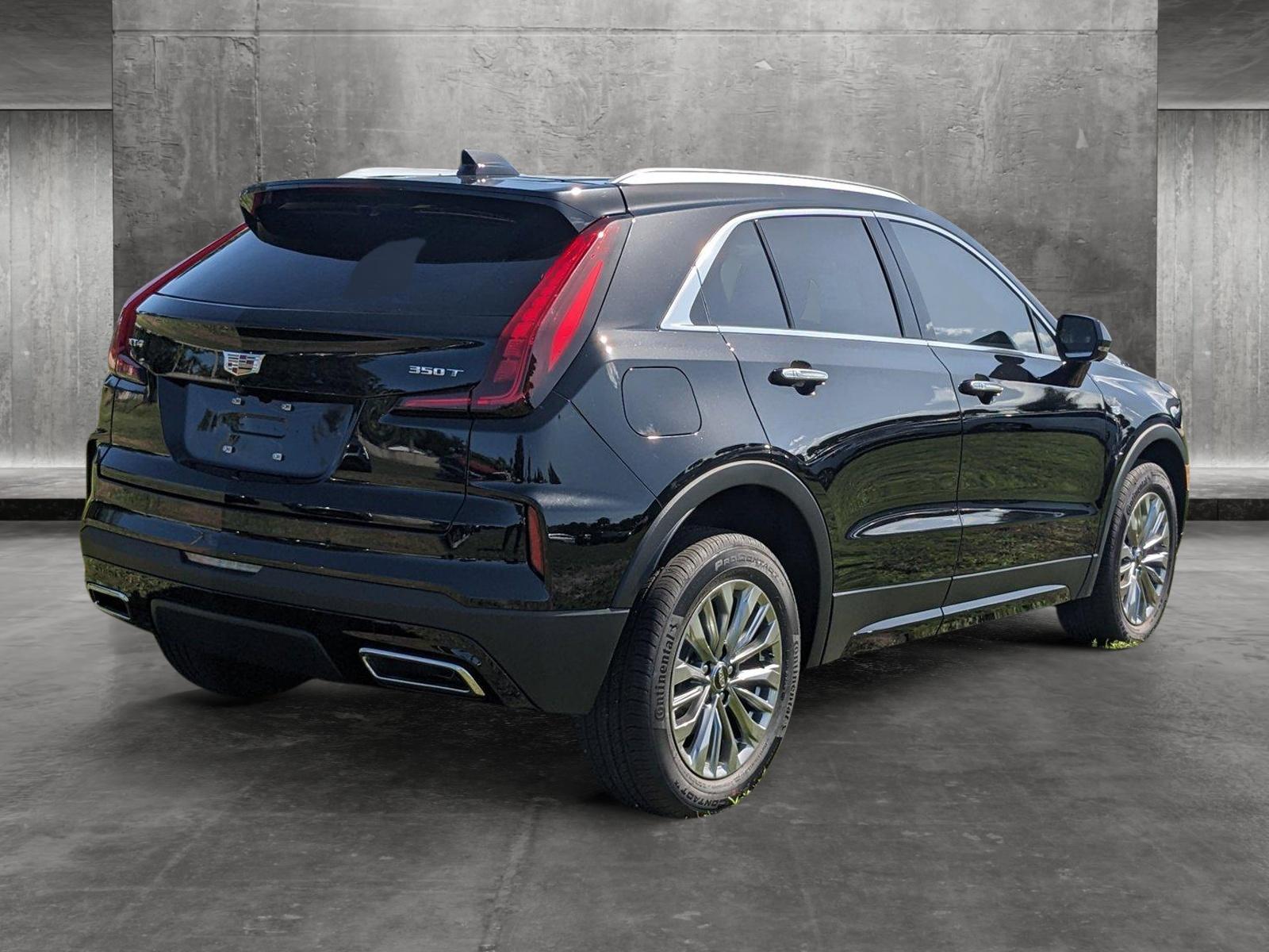 2024 Cadillac XT4 Vehicle Photo in WEST PALM BEACH, FL 33407-3296