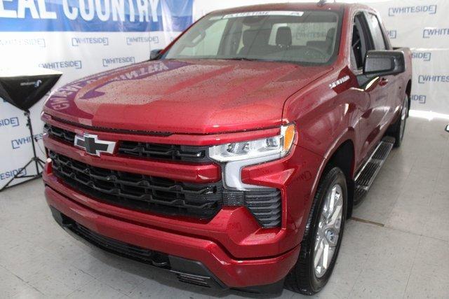 2024 Chevrolet Silverado 1500 Vehicle Photo in SAINT CLAIRSVILLE, OH 43950-8512