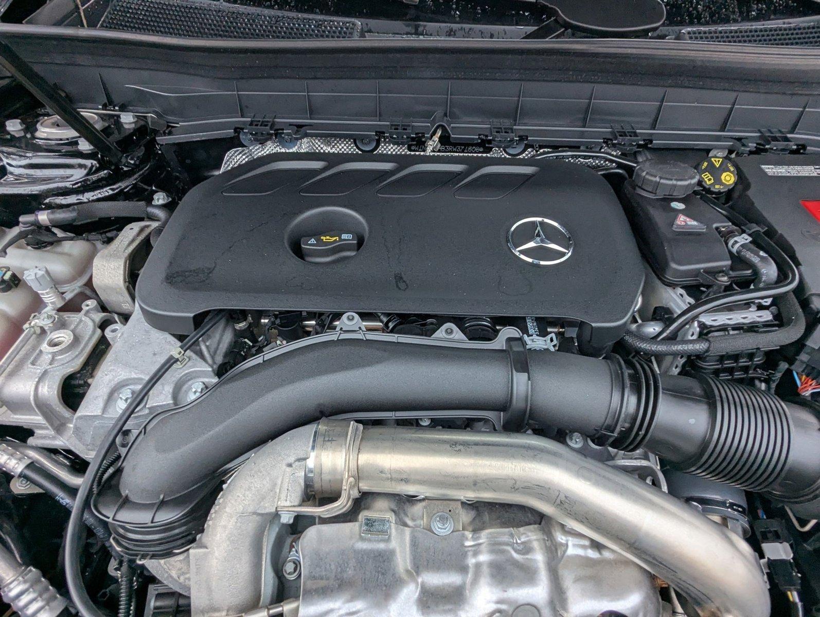 2024 Mercedes-Benz GLB Vehicle Photo in Delray Beach, FL 33444