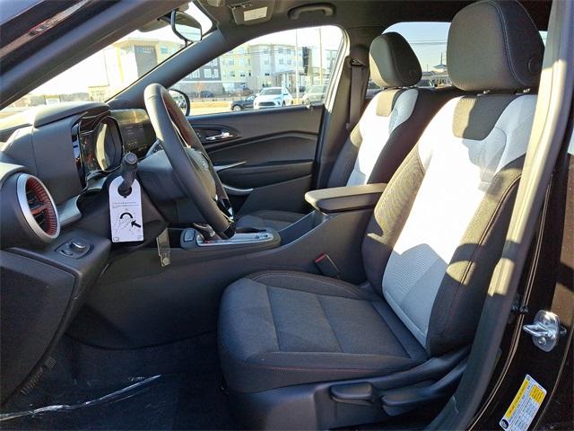 2025 Chevrolet Trax Vehicle Photo in LEWES, DE 19958-4935