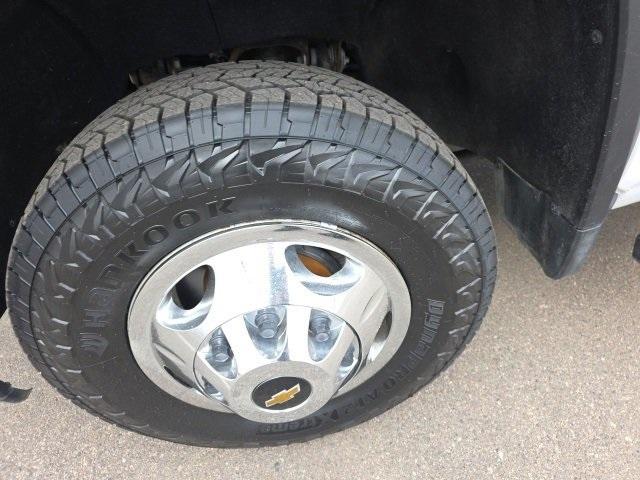 2022 Chevrolet Silverado 3500 HD CC Vehicle Photo in ENGLEWOOD, CO 80113-6708