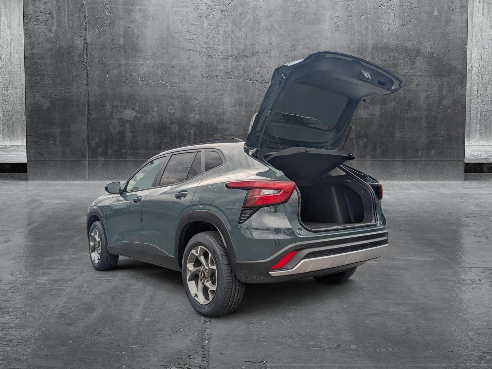 2025 Chevrolet Trax Vehicle Photo in LAUREL, MD 20707-4697