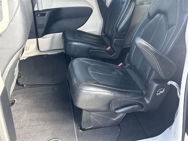 2022 Chrysler Pacifica Vehicle Photo in ALBERTVILLE, AL 35950-0246