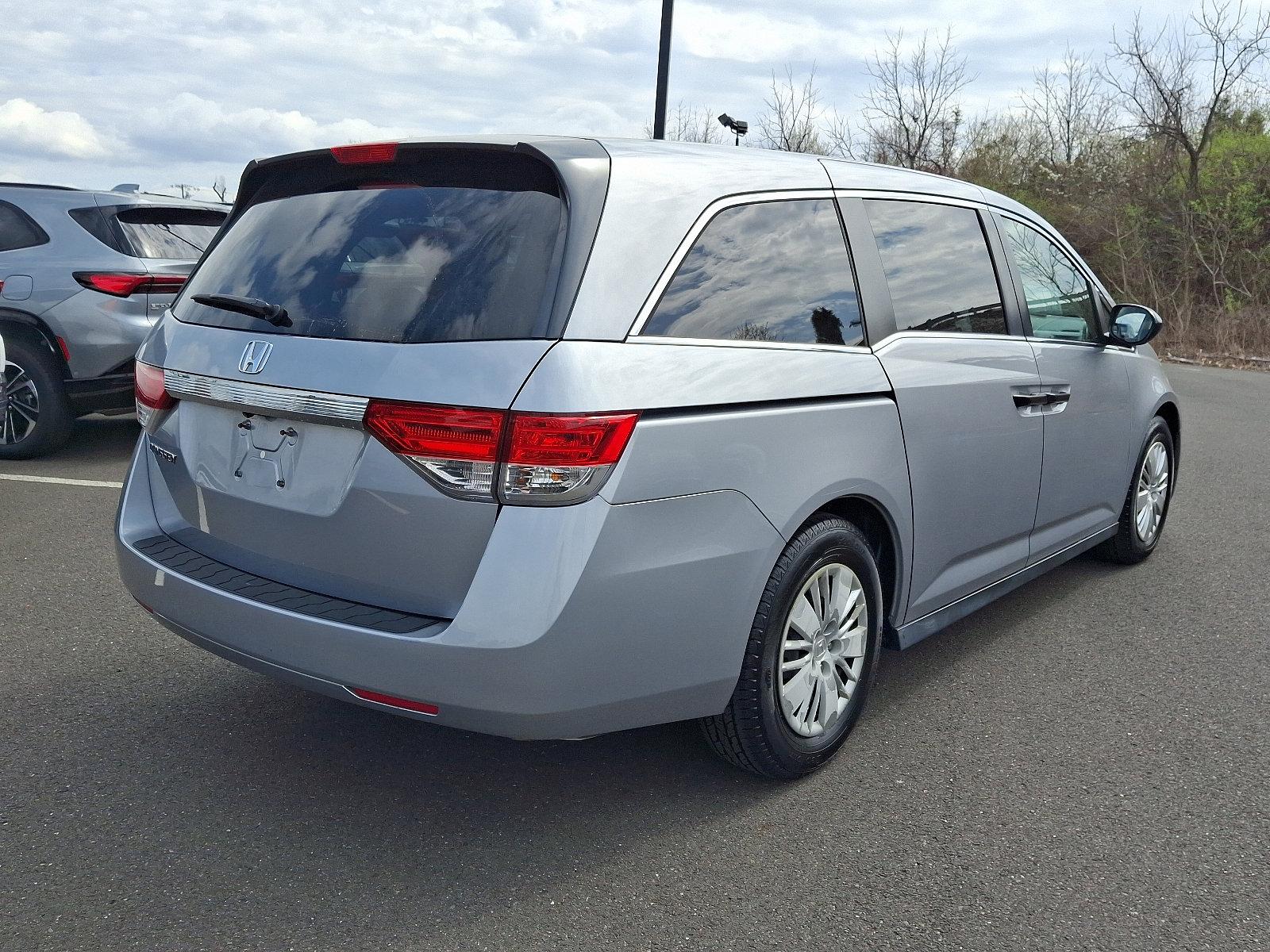 2016 Honda Odyssey Vehicle Photo in Trevose, PA 19053