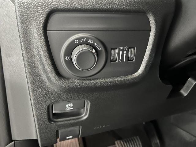 2025 Jeep Grand Cherokee Vehicle Photo in Oshkosh, WI 54901