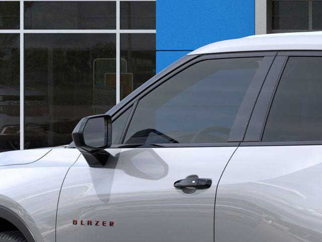 2025 Chevrolet Blazer Vehicle Photo in GILBERT, AZ 85297-0446