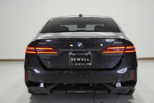 2024 BMW 530i xDrive Vehicle Photo in GRAPEVINE, TX 76051