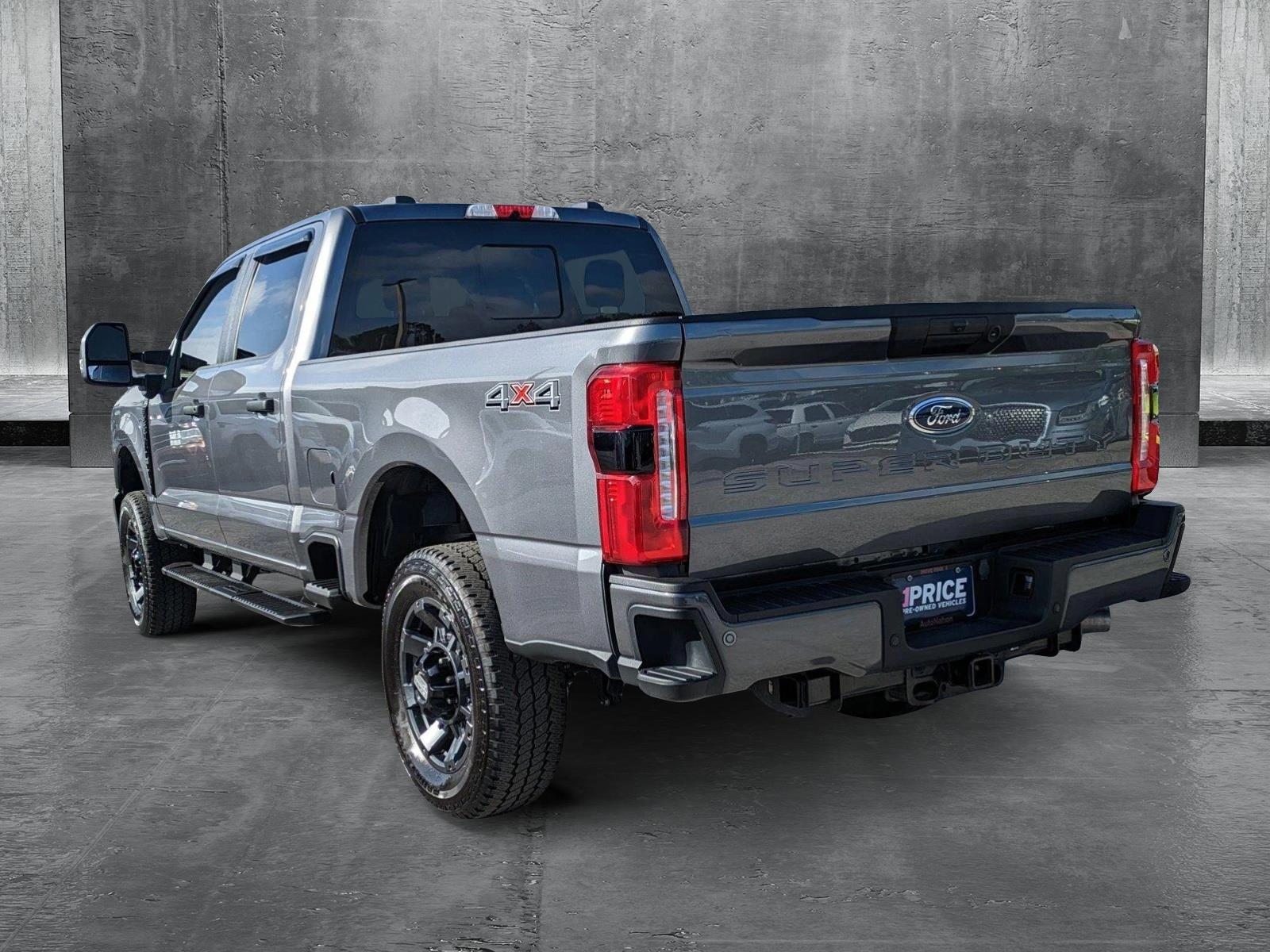 2024 Ford Super Duty F-250 SRW Vehicle Photo in Jacksonville, FL 32244
