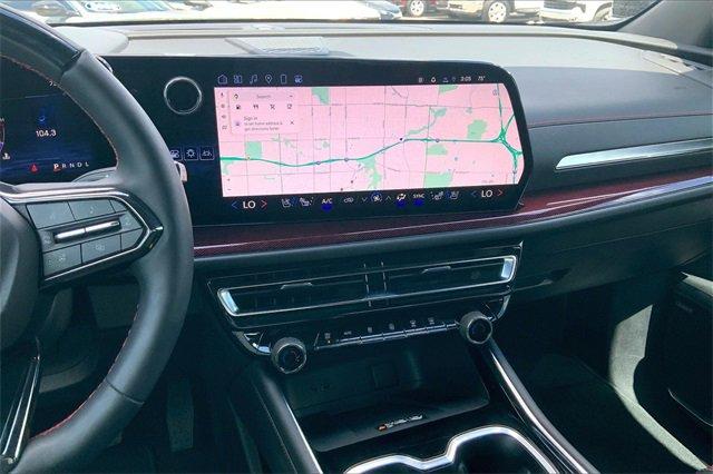 2025 Chevrolet Traverse Vehicle Photo in KANSAS CITY, MO 64114-4502