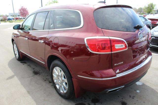 2016 Buick Enclave Vehicle Photo in Green Bay, WI 54304