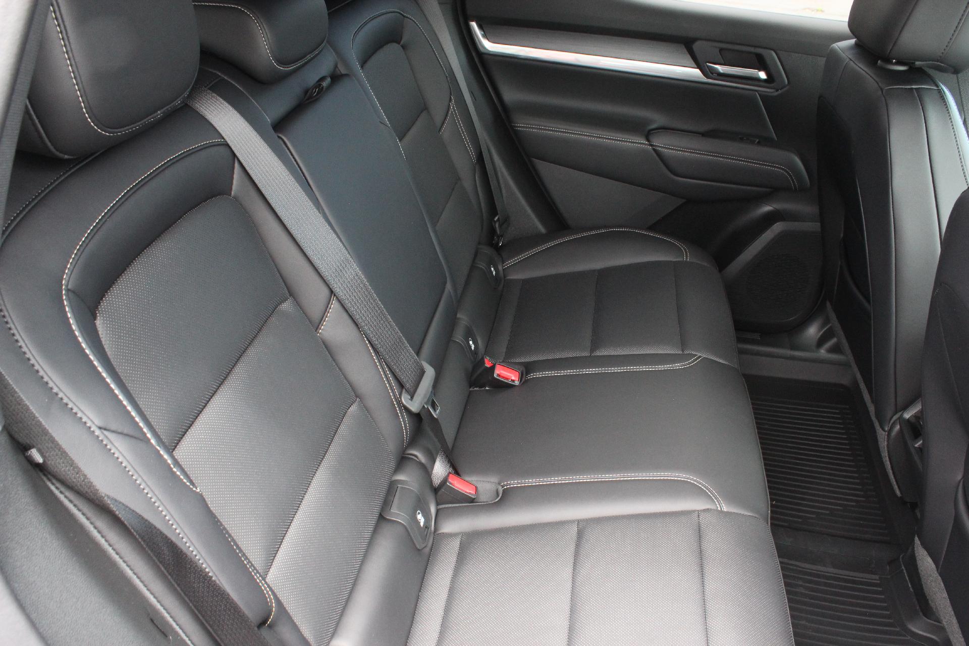 2026 GMC Terrain Vehicle Photo in AURORA, CO 80012-4011