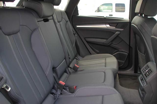 2024 Audi Q5 Vehicle Photo in SUGAR LAND, TX 77478