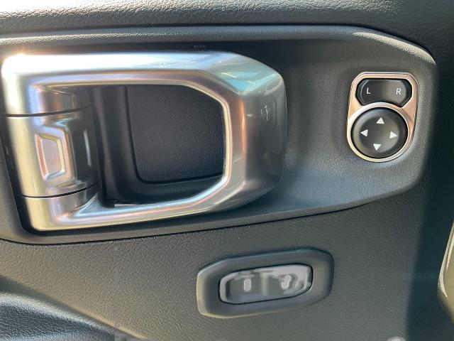 2025 Jeep Wrangler Vehicle Photo in Kaukauna, WI 54130