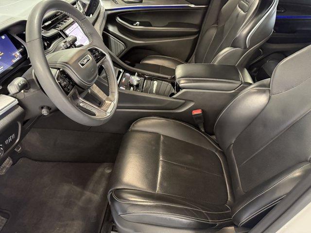 2023 Jeep Grand Cherokee Vehicle Photo in Ogallala, NE 69153