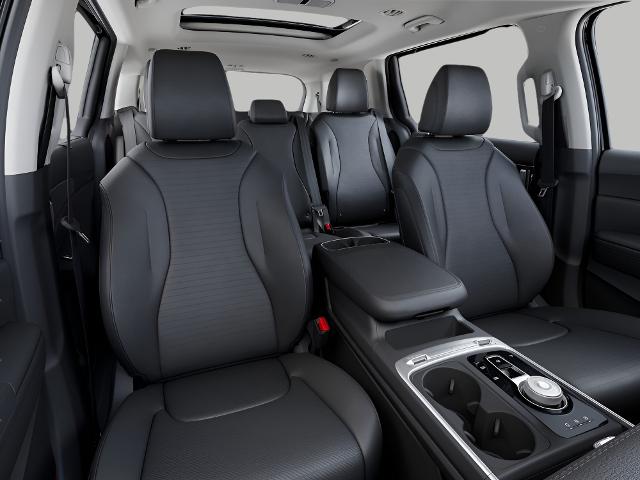 2025 Kia Carnival Hybrid Vehicle Photo in Appleton, WI 54914