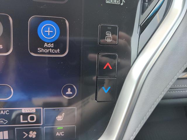 2022 Subaru Outback Vehicle Photo in Green Bay, WI 54304