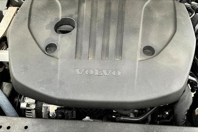 2022 Volvo XC60 Vehicle Photo in Grapevine, TX 76051