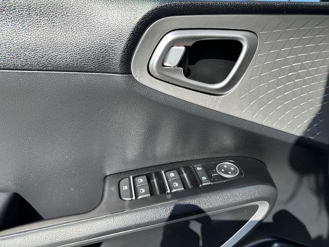 2024 Kia Soul Vehicle Photo in Tucson, AZ 85712