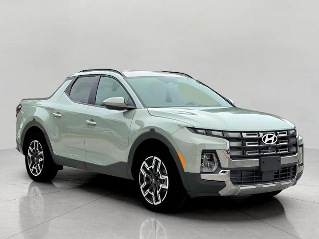 2025 Hyundai SANTA CRUZ Vehicle Photo in Green Bay, WI 54304