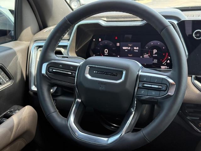 2023 GMC Canyon Vehicle Photo in COLUMBIA, MO 65203-3903