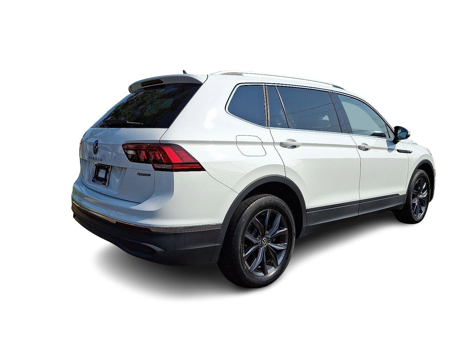2022 Volkswagen Tiguan Vehicle Photo in Willow Grove, PA 19090