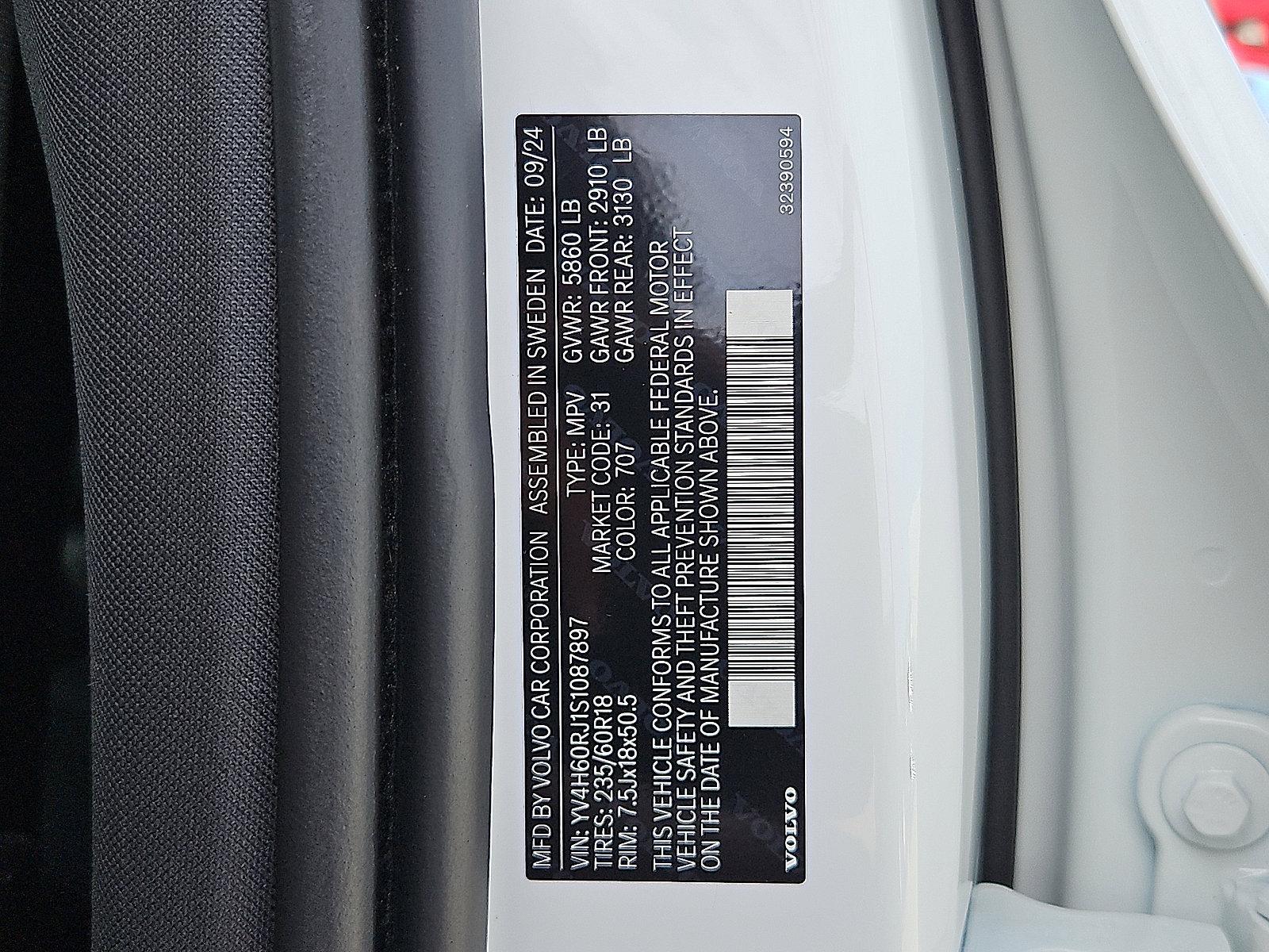 2025 Volvo XC60 Plug-In Hybrid Vehicle Photo in Trevose, PA 19053