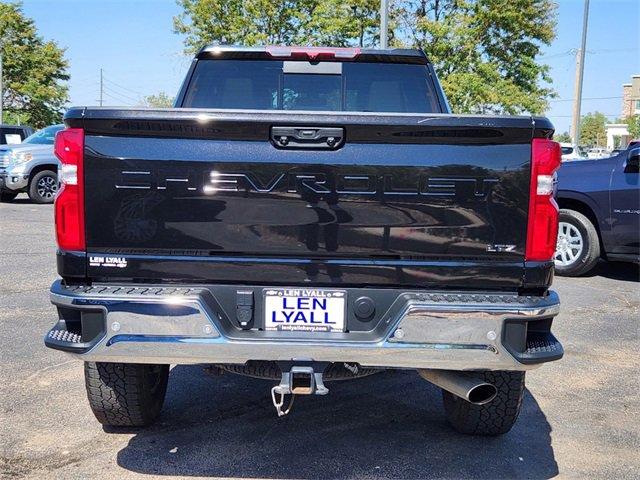 2022 Chevrolet Silverado 2500 HD Vehicle Photo in AURORA, CO 80011-6998