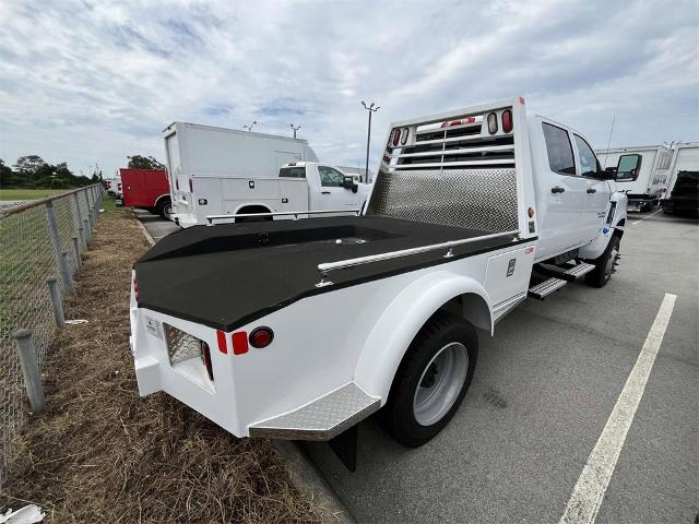 2024 Chevrolet Silverado 4500 HD Vehicle Photo in ALCOA, TN 37701-3235