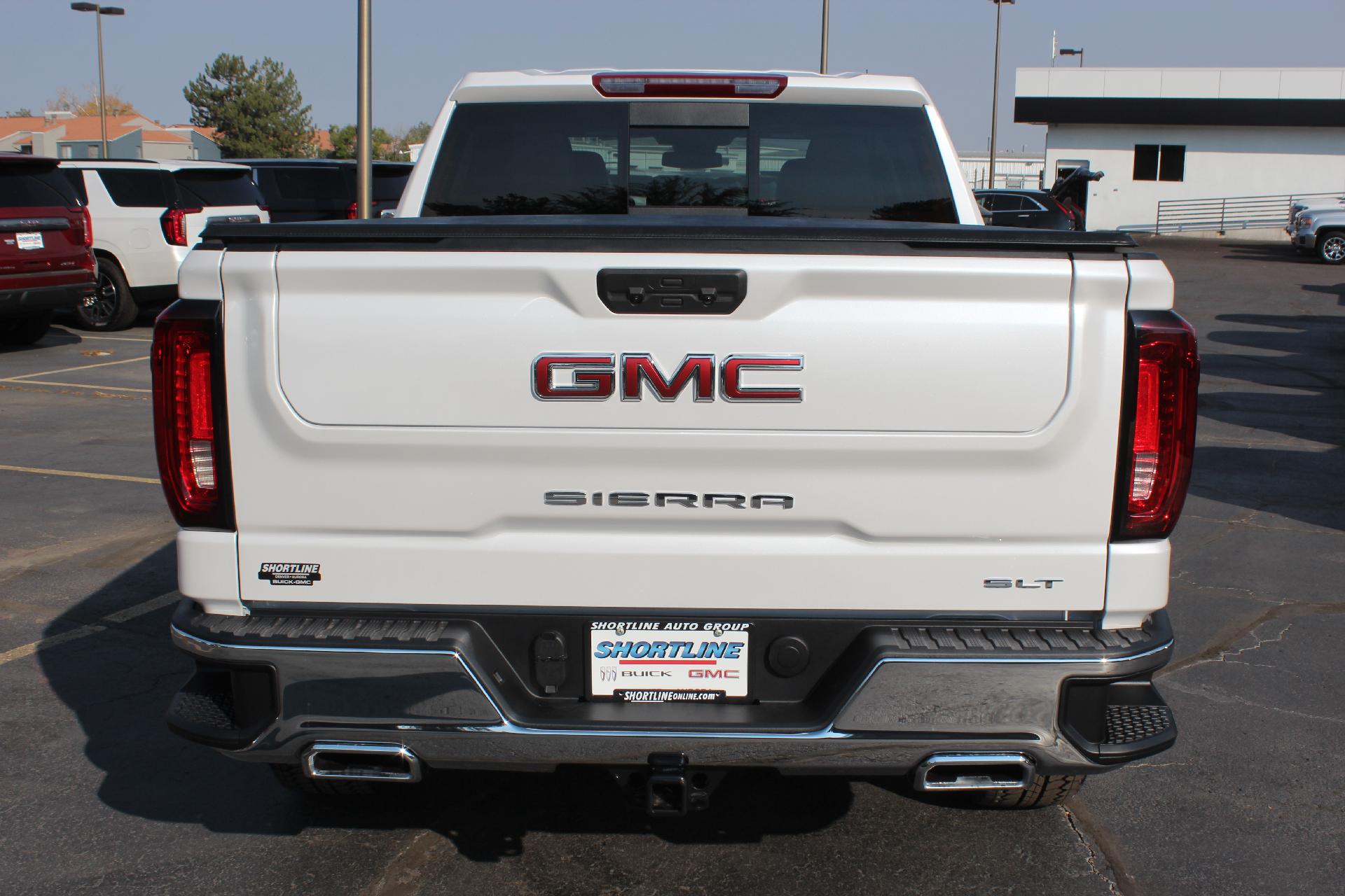 2025 GMC Sierra 1500 Vehicle Photo in AURORA, CO 80012-4011