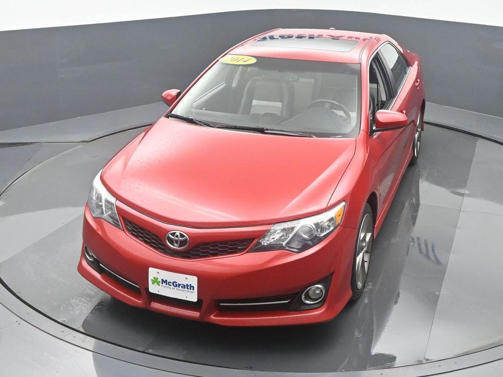 2014 Toyota Camry Vehicle Photo in Marion, IA 52302