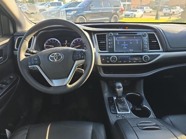 2016 Toyota Highlander Vehicle Photo in LAFAYETTE, LA 70503-4541