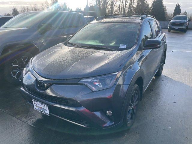 2018 Toyota RAV4 Vehicle Photo in PUYALLUP, WA 98371-4149