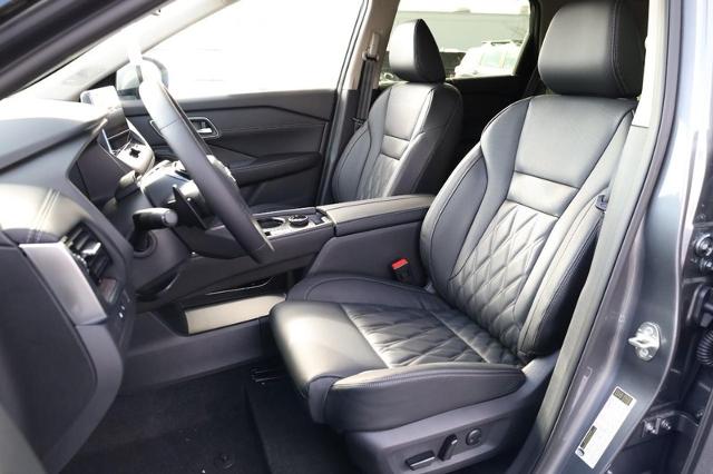 2025 Nissan Rogue Vehicle Photo in Ballwin, MO 63011