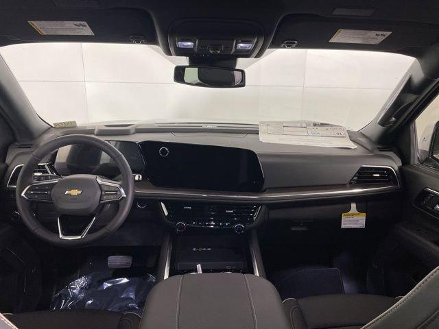 2025 Chevrolet Suburban Vehicle Photo in PHOENIX, AZ 85014-3381