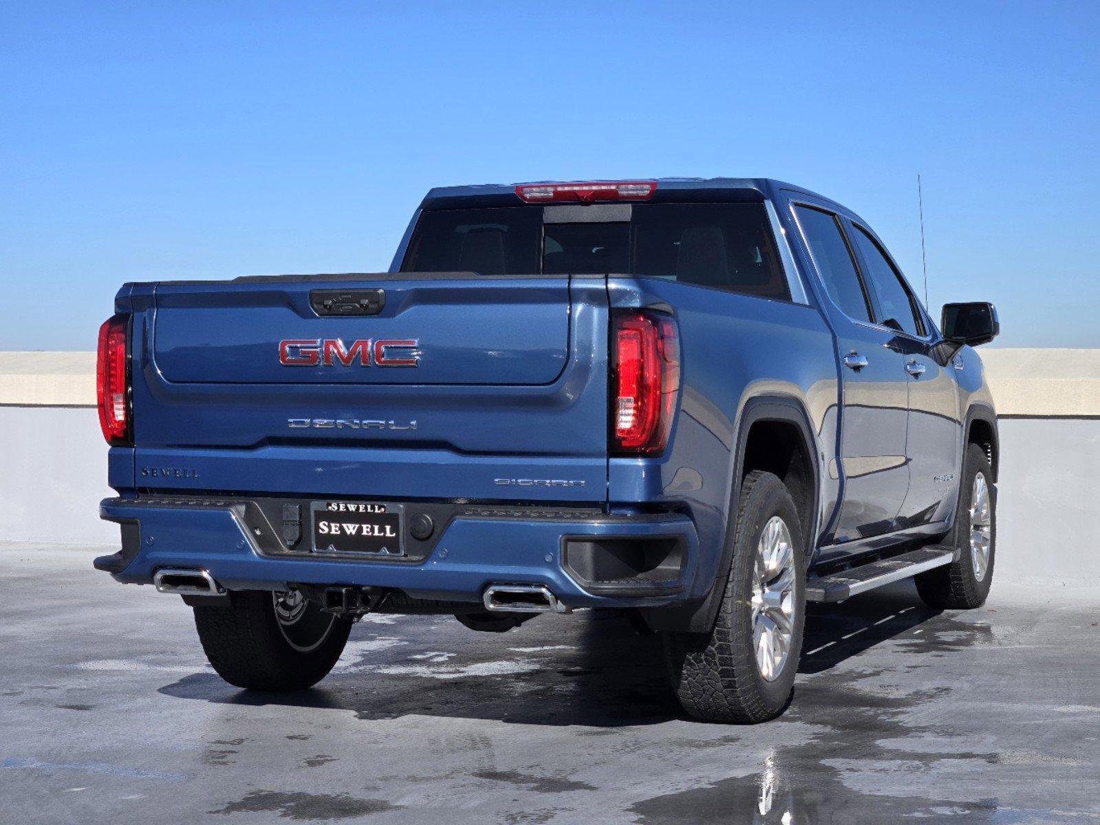 2025 GMC Sierra 1500 Vehicle Photo in DALLAS, TX 75209-3016