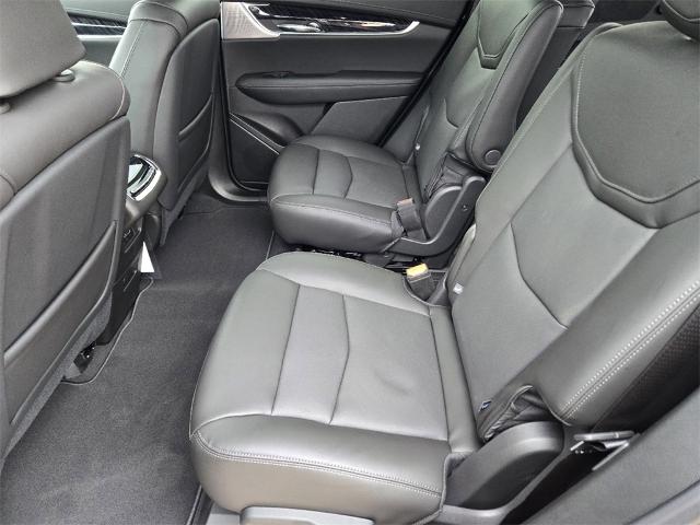 2025 Cadillac XT6 Vehicle Photo in Oklahoma City, OK 73114