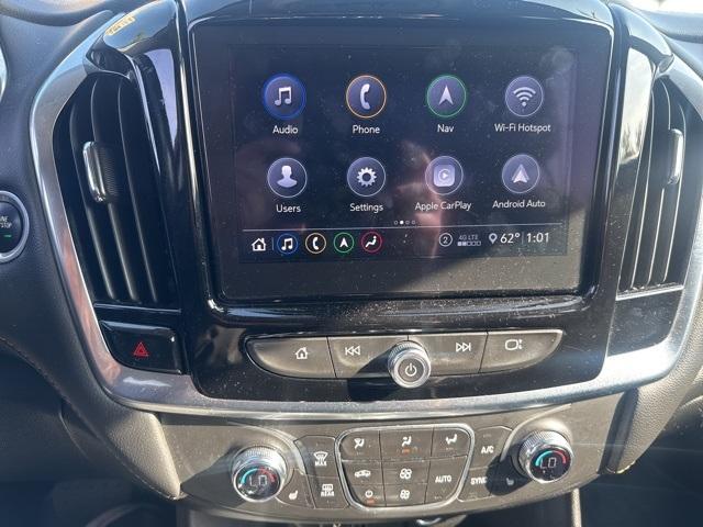 2021 Chevrolet Traverse Vehicle Photo in VENTURA, CA 93003-8585