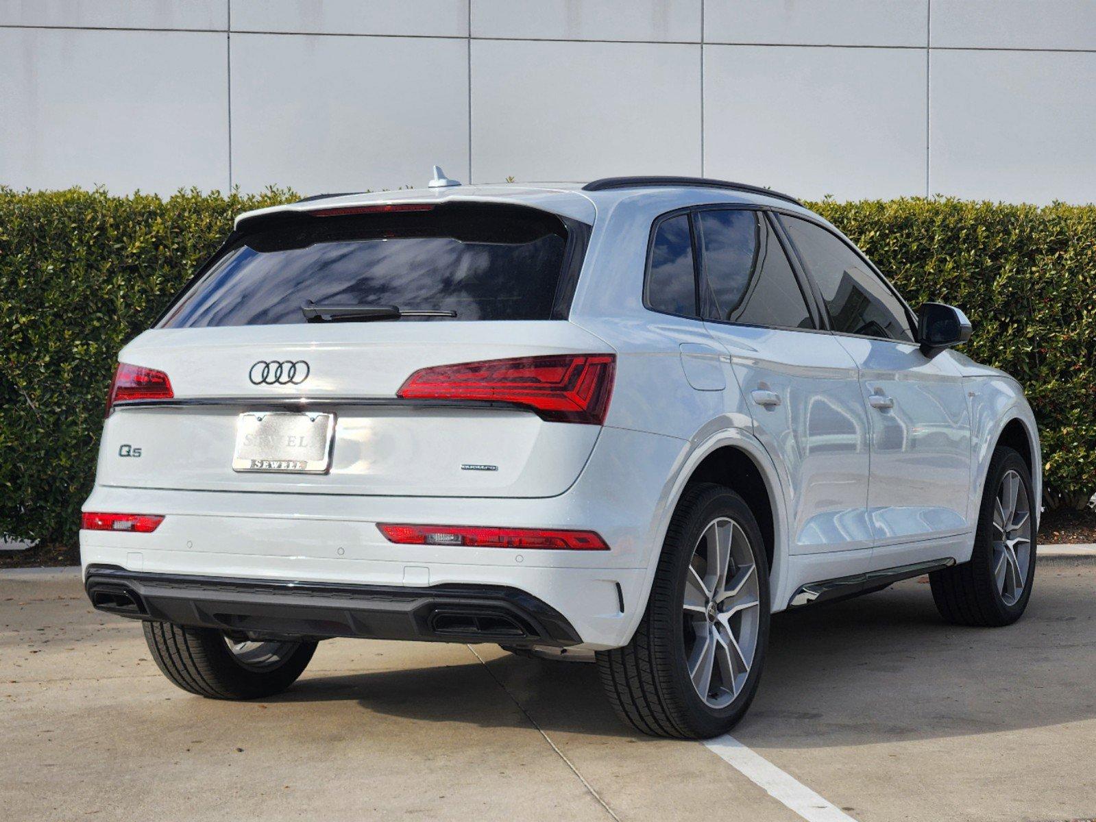 2025 Audi Q5 Vehicle Photo in MCKINNEY, TX 75070