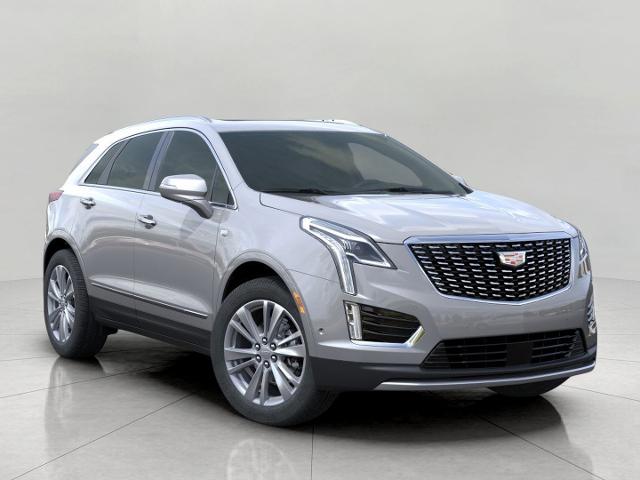 2025 Cadillac XT5 Vehicle Photo in GREEN BAY, WI 54303-3330