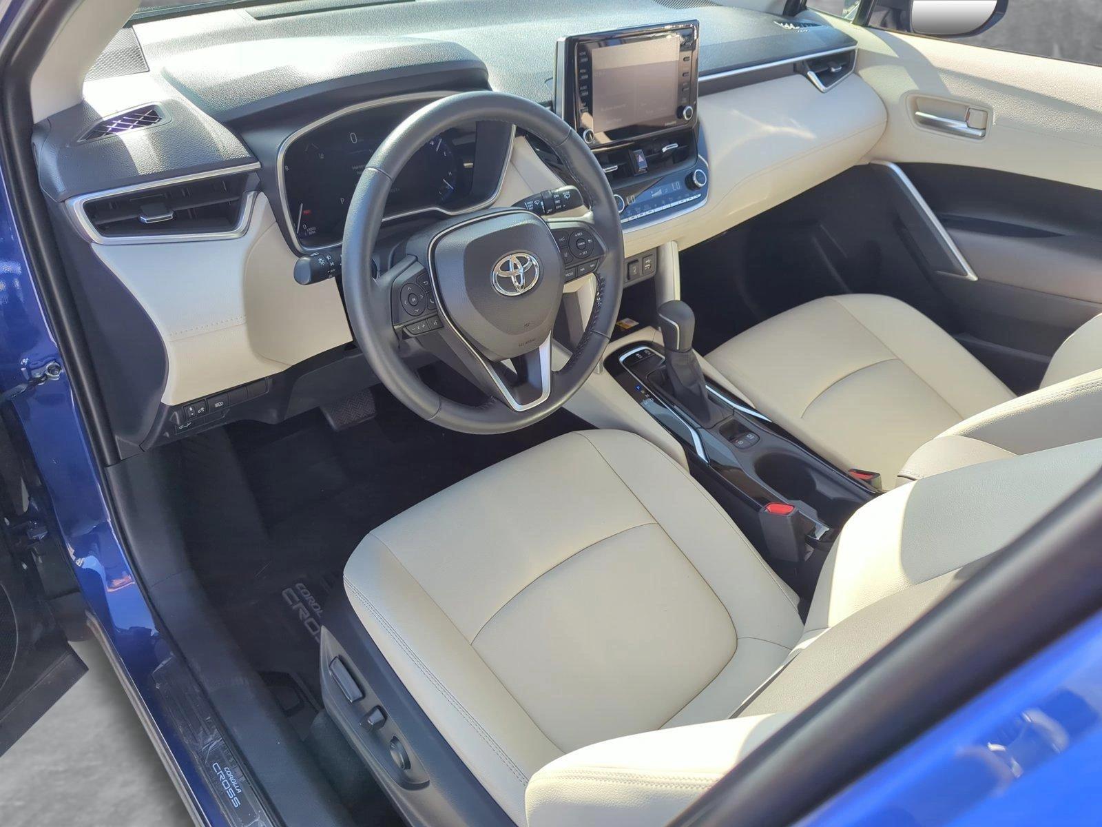 2022 Toyota Corolla Cross Vehicle Photo in Ft. Myers, FL 33907