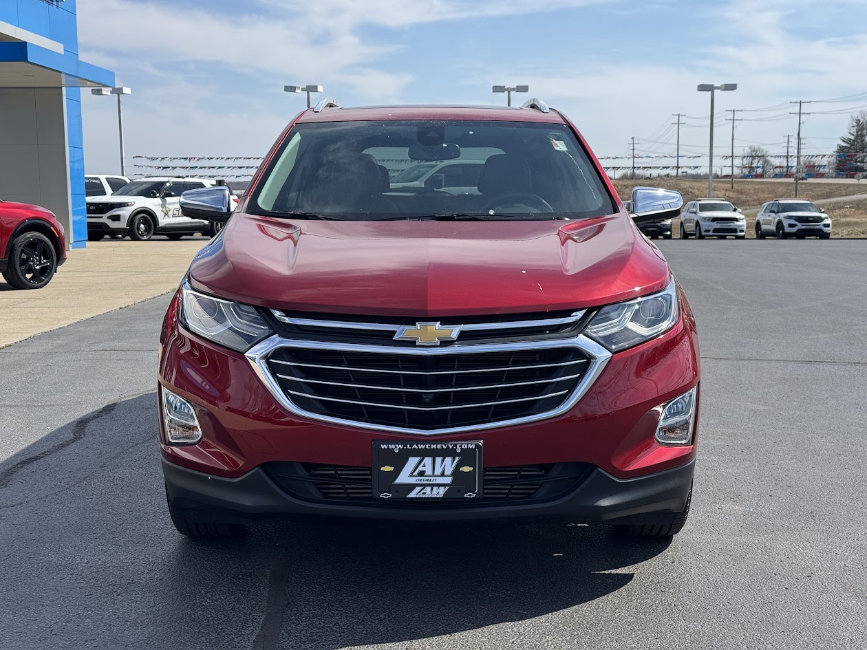 2020 Chevrolet Equinox Vehicle Photo in BOONVILLE, IN 47601-9633
