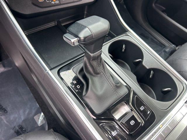 2025 Kia Carnival Vehicle Photo in MEDINA, OH 44256-9631